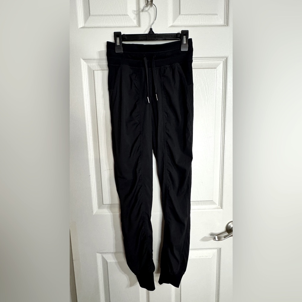 Lululemon Dance Studio Joggers (Black) - Size 0